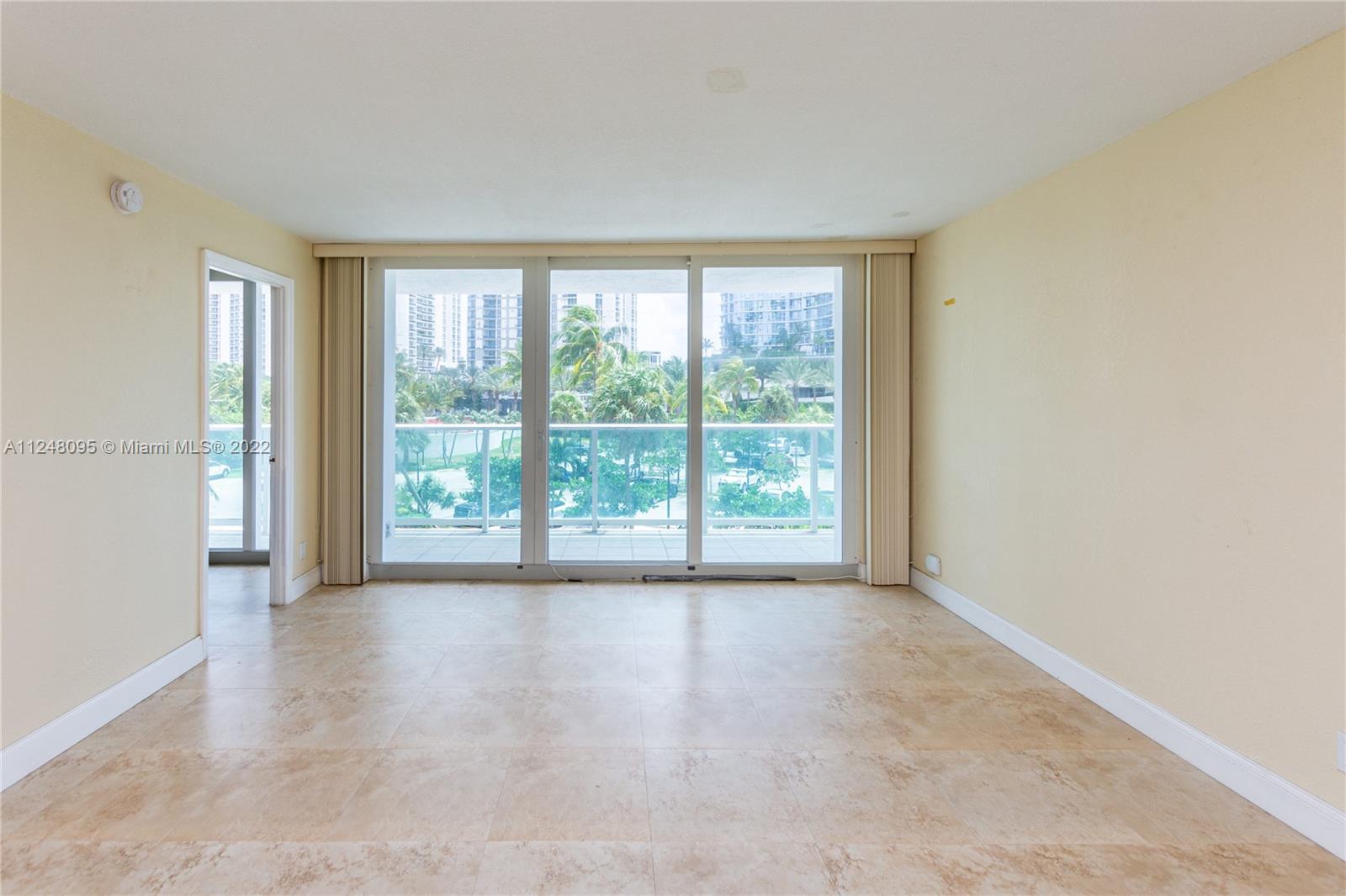 ARLEN HOUSE EAST CONDO - Residential