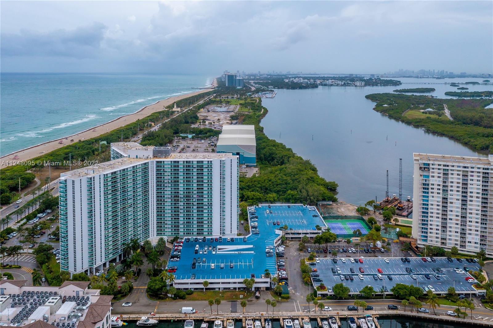 ARLEN HOUSE EAST CONDO - Residential