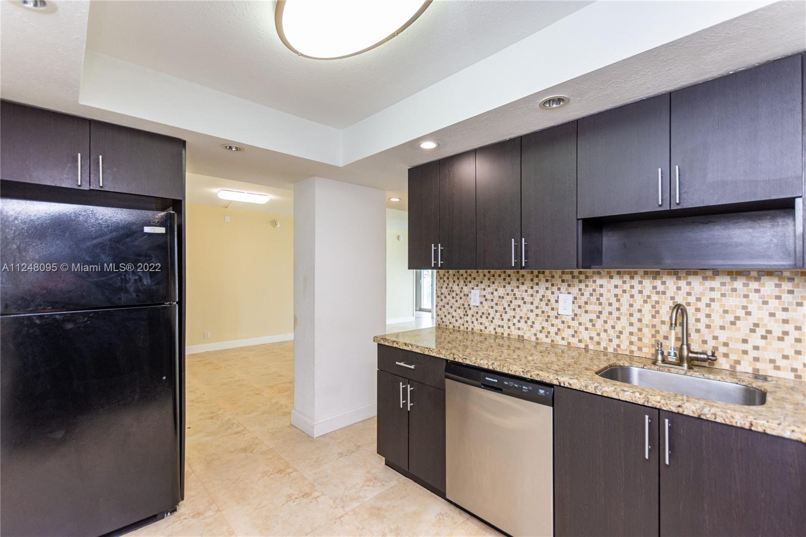 ARLEN HOUSE EAST CONDO - Residential