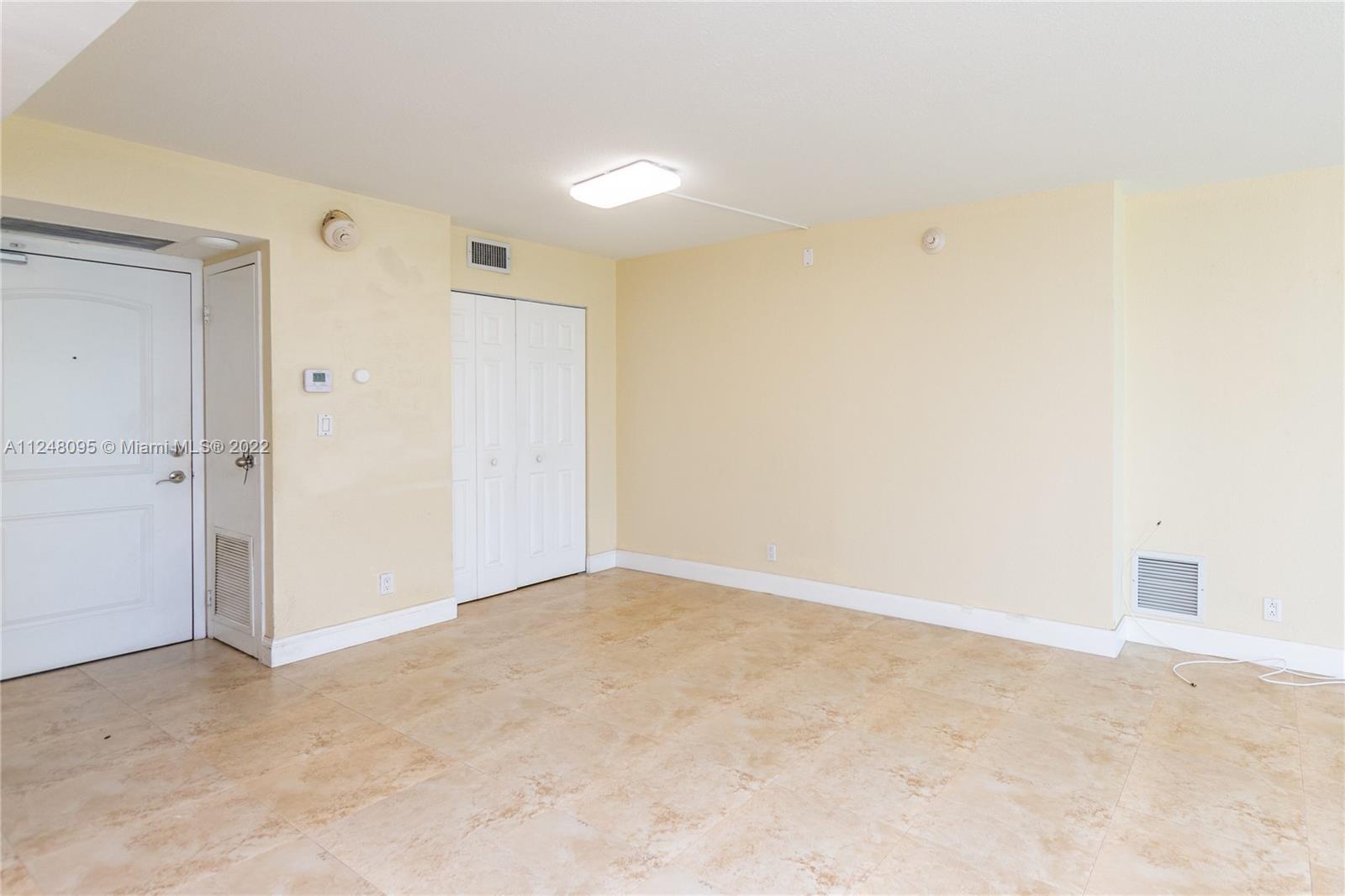 ARLEN HOUSE EAST CONDO - Residential