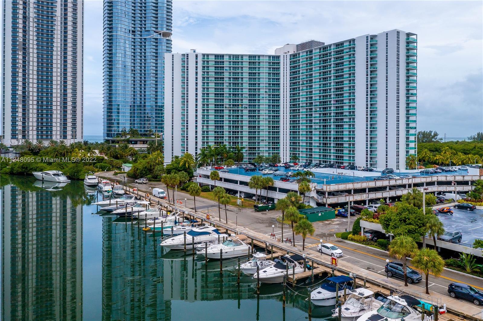 ARLEN HOUSE EAST CONDO - Residential