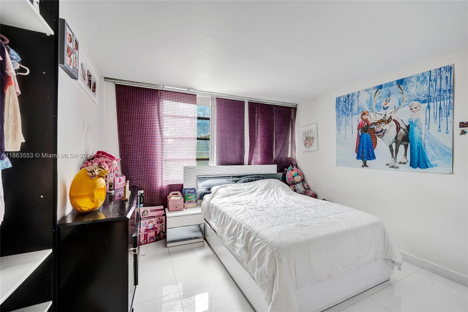 ENVIRON I CONDO 9 - Residential