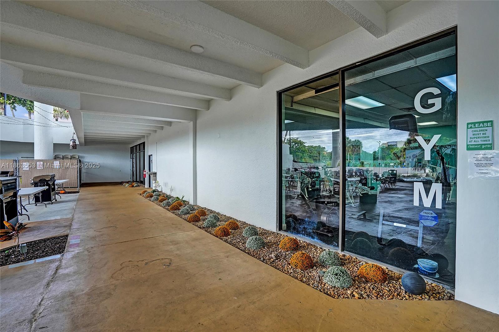 ENVIRON I CONDO 9 - Residential