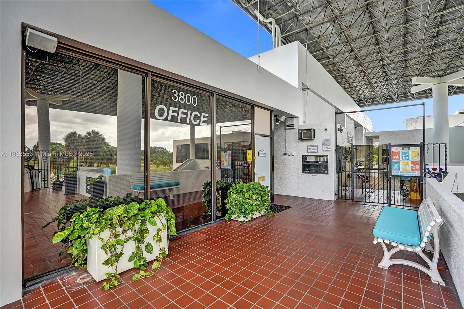 ENVIRON I CONDO 9 - Residential