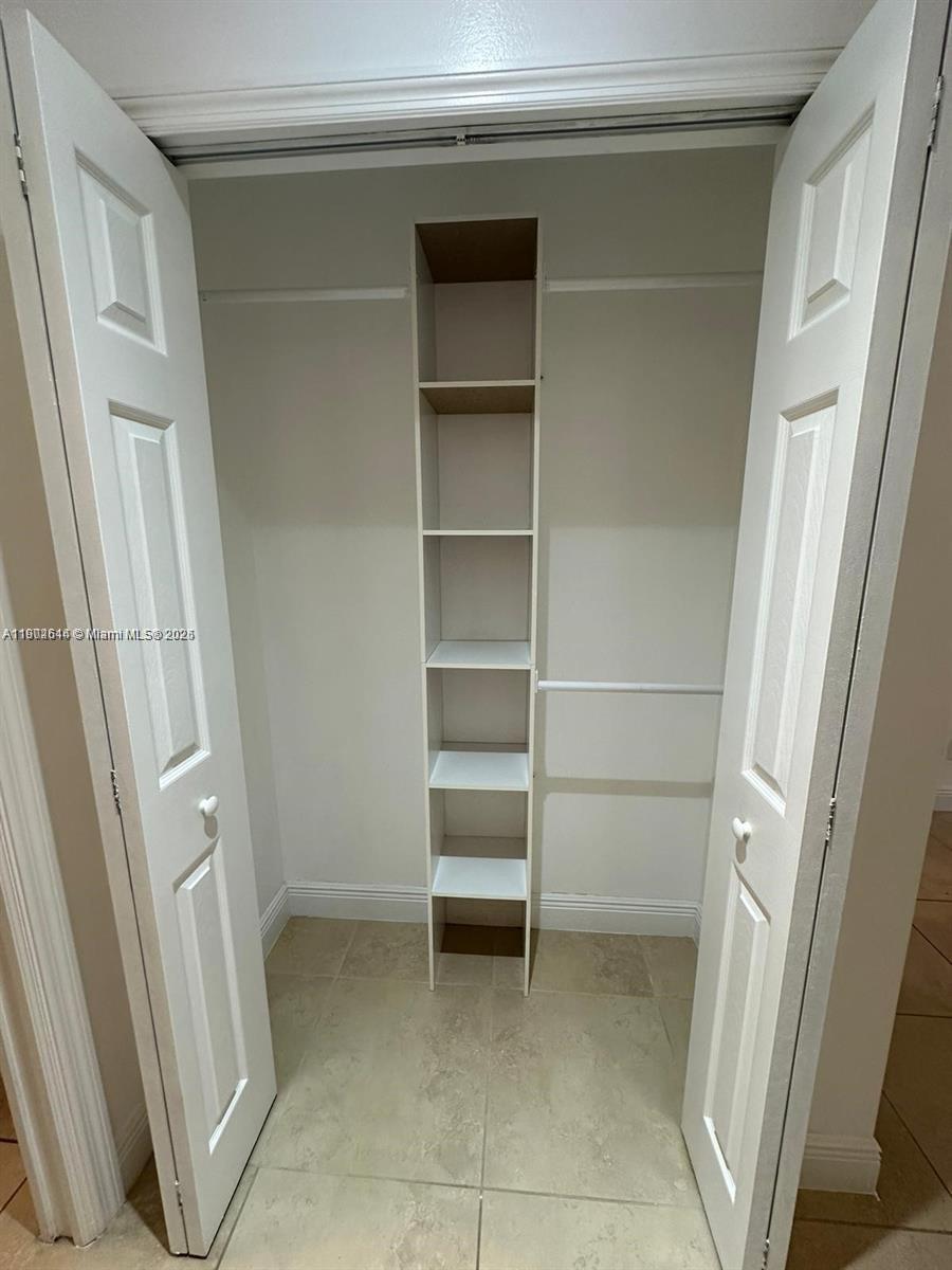 PEMBROKE LAKES SOUTH - Residential Lease