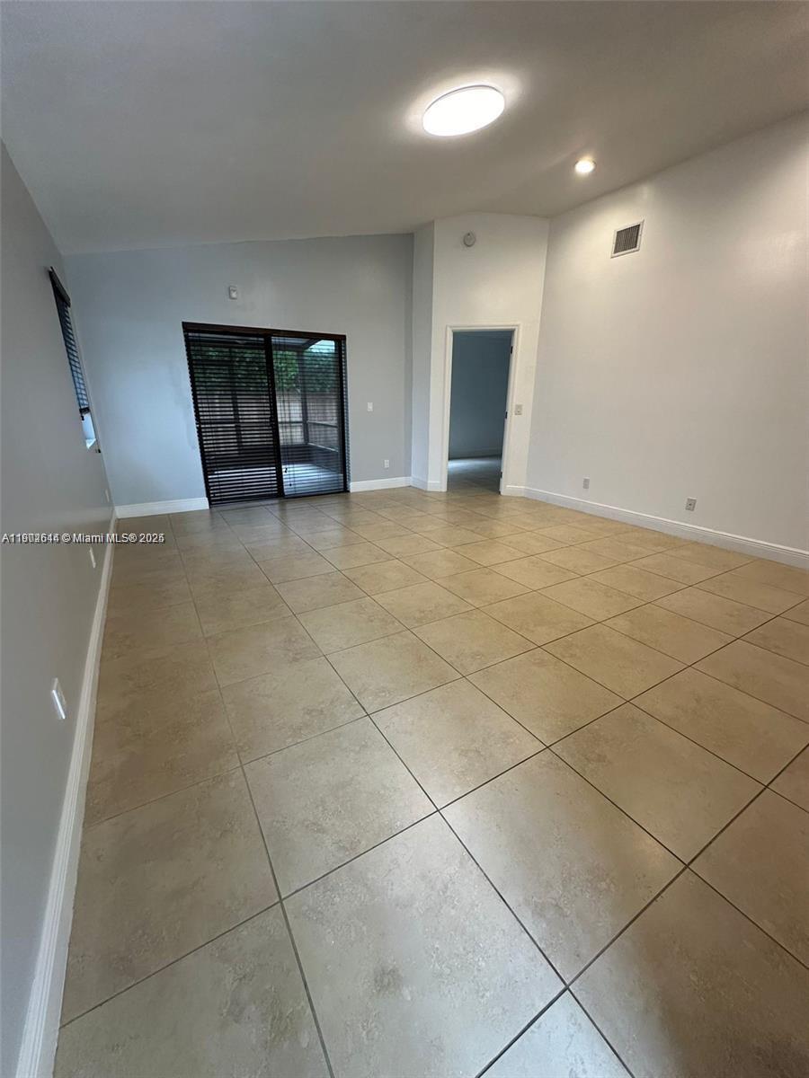 PEMBROKE LAKES SOUTH - Residential Lease
