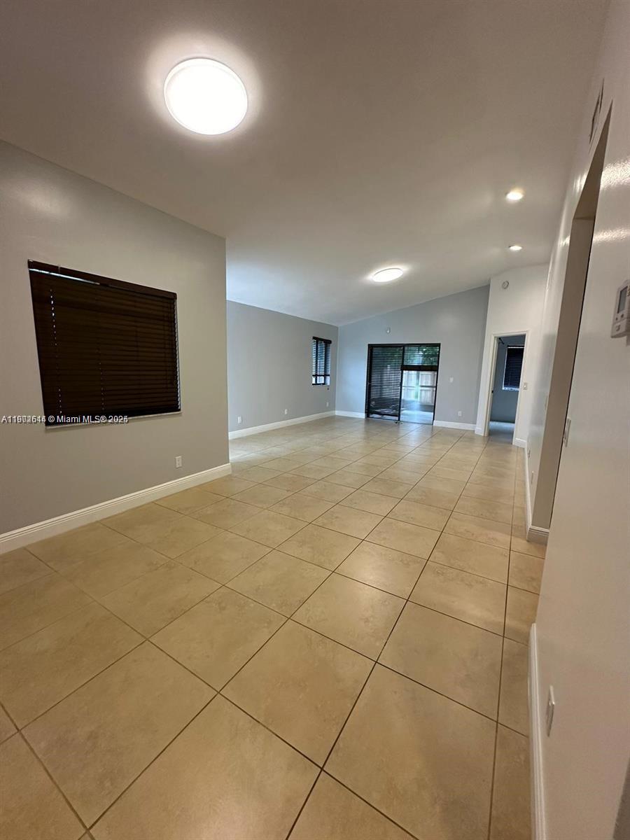 PEMBROKE LAKES SOUTH - Residential Lease