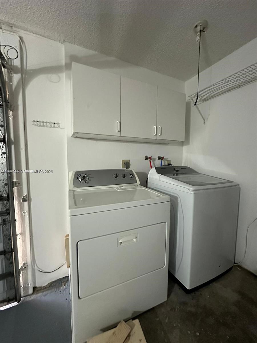 PEMBROKE LAKES SOUTH - Residential Lease