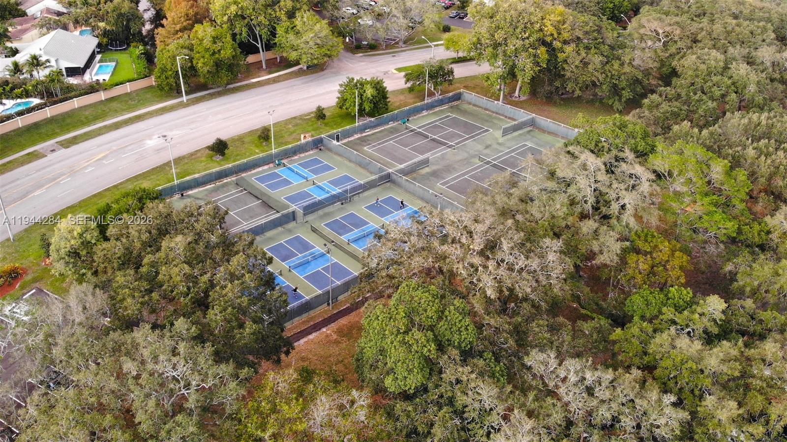 PINE ISLAND RIDGE SECTION - Residential