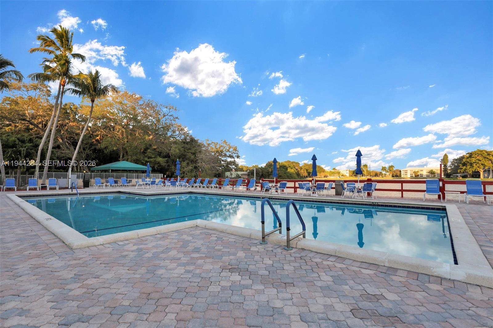 PINE ISLAND RIDGE SECTION - Residential