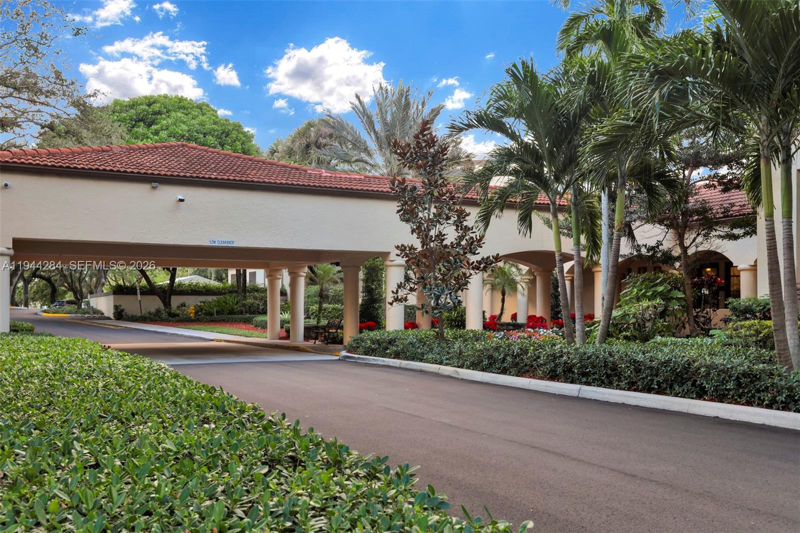 PINE ISLAND RIDGE SECTION - Residential