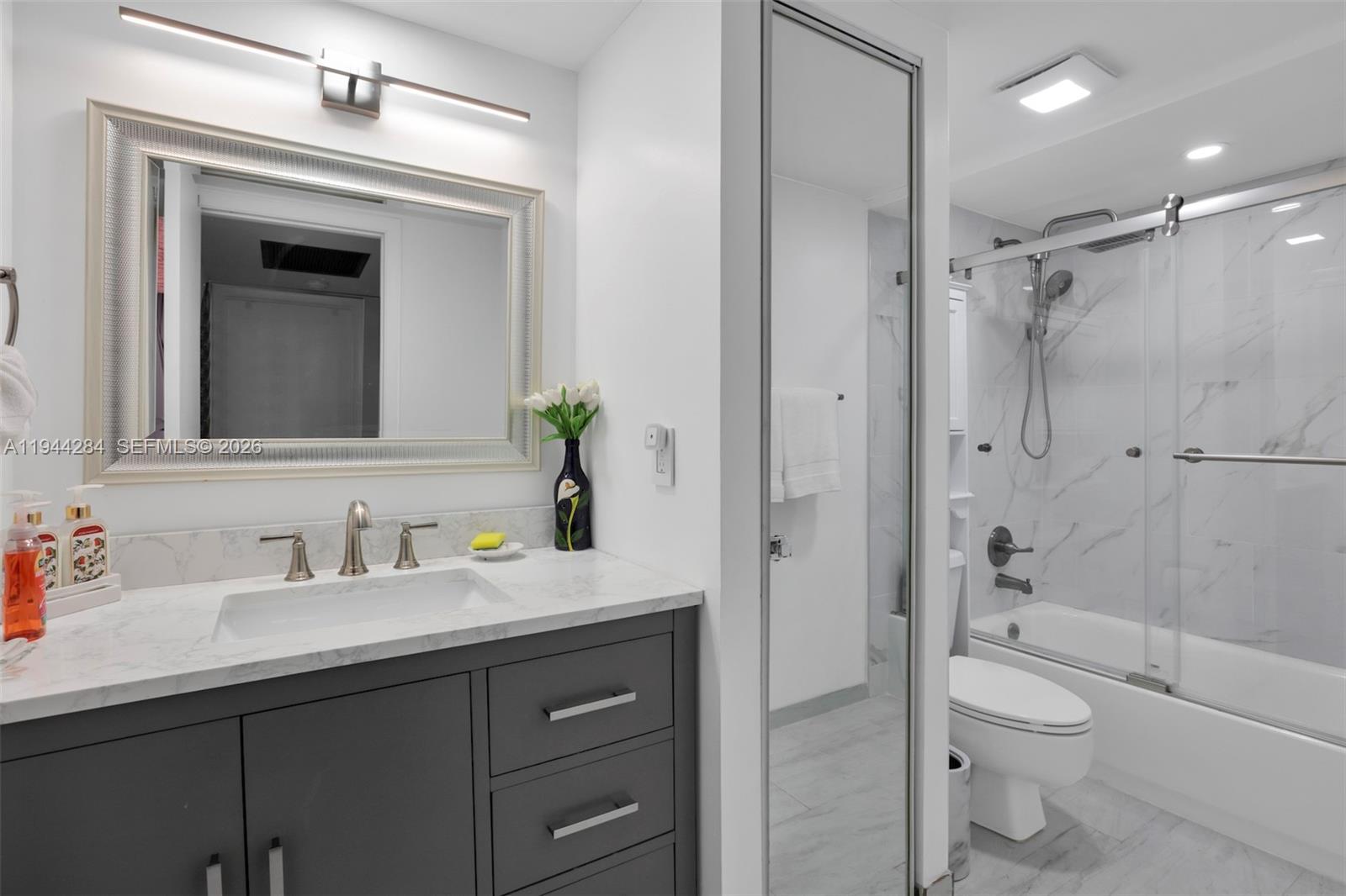 PINE ISLAND RIDGE SECTION - Residential