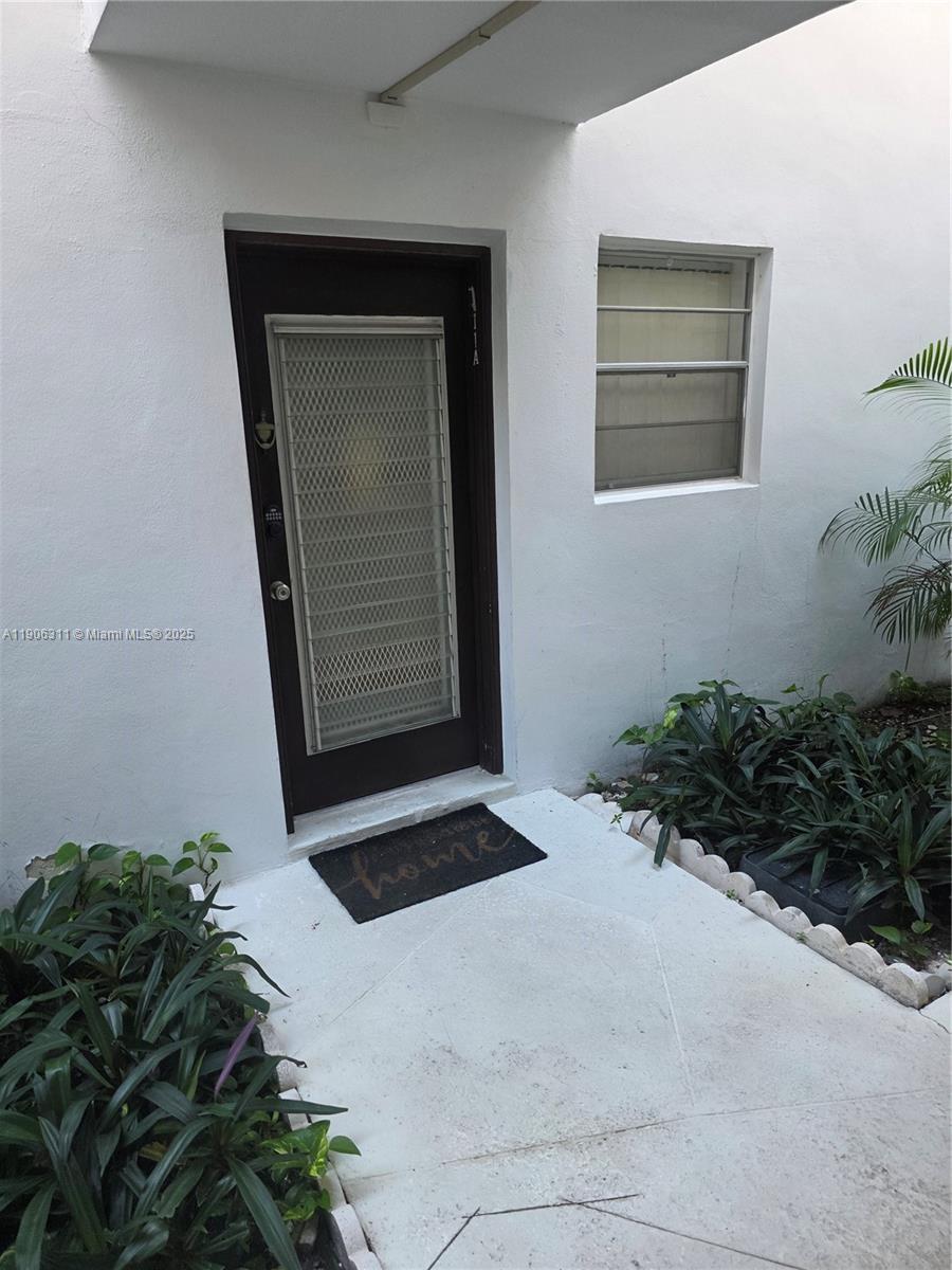 View photos, virtual tours, details... 6501 Winfield Blvd A-11A