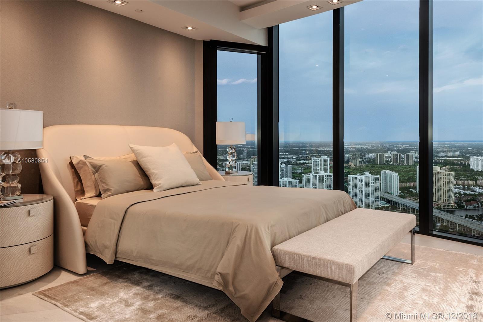 18555 COLLINS AVENUE COND - Residential