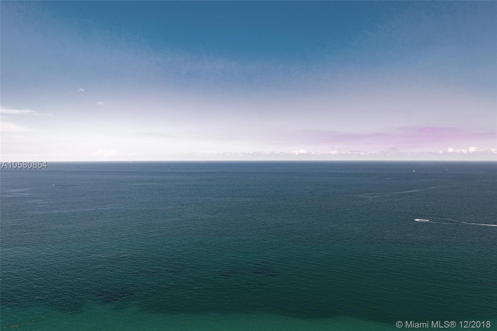 18555 COLLINS AVENUE COND - Residential