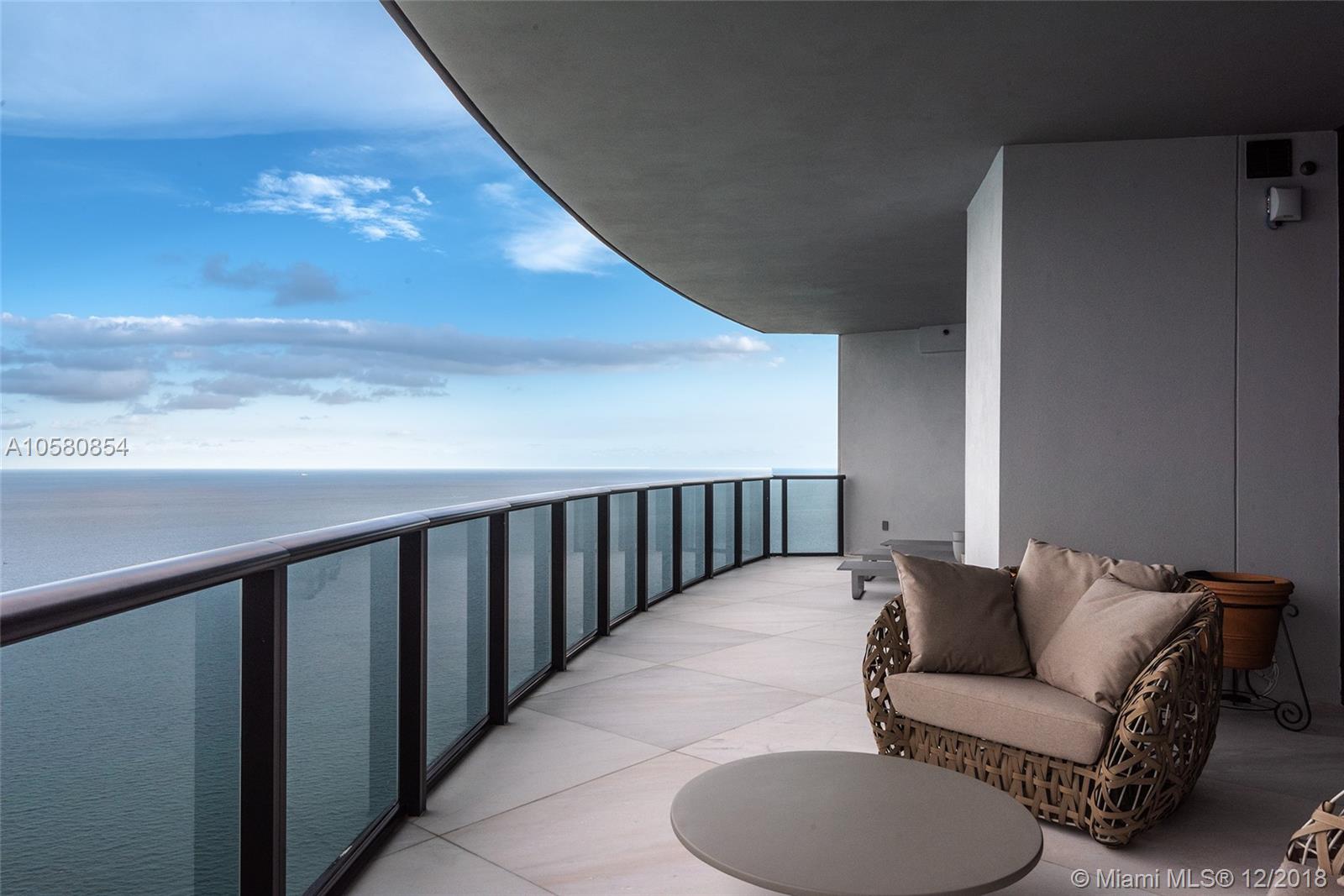 18555 COLLINS AVENUE COND - Residential