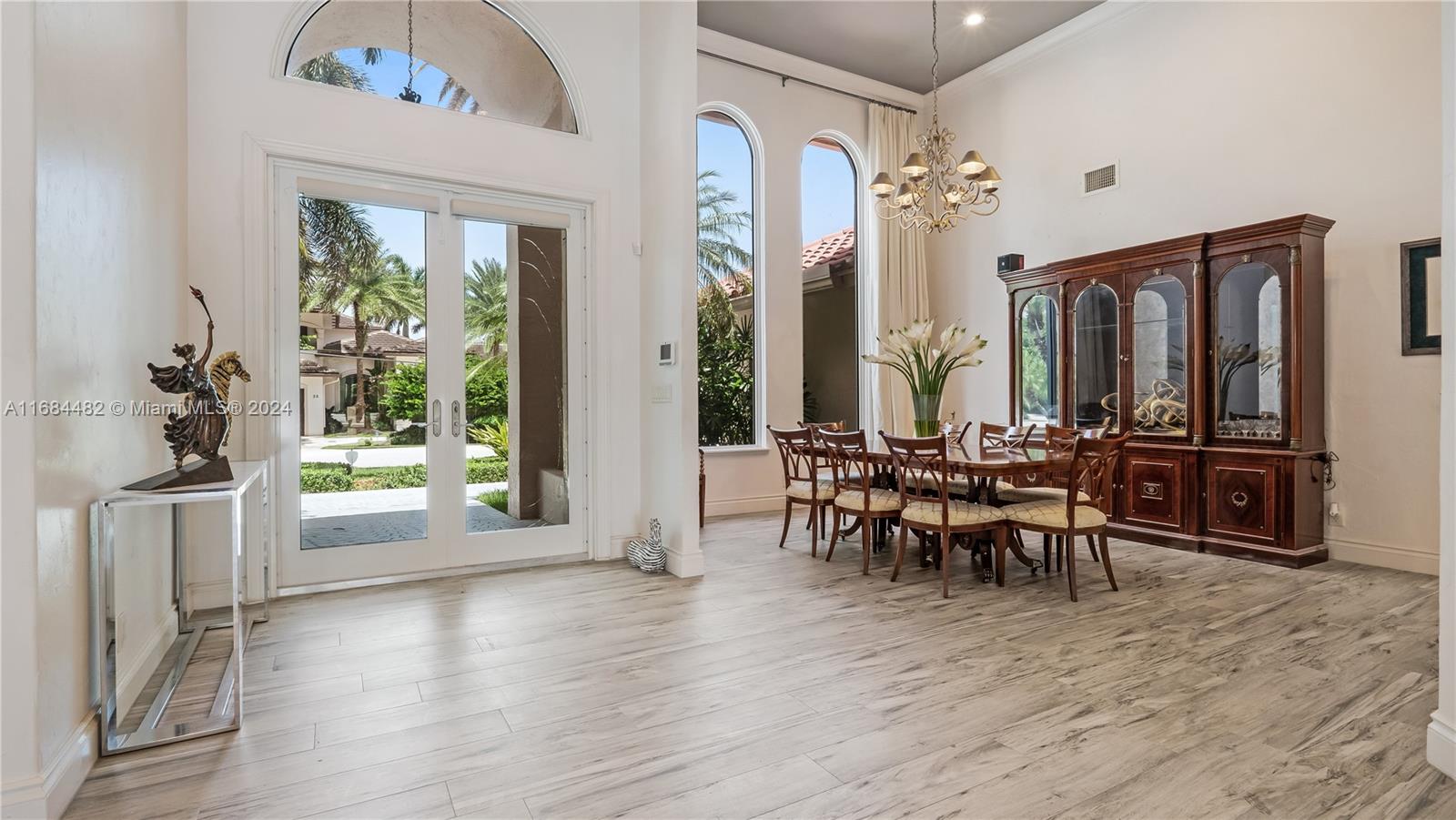 PELICAN ISLE - Residential