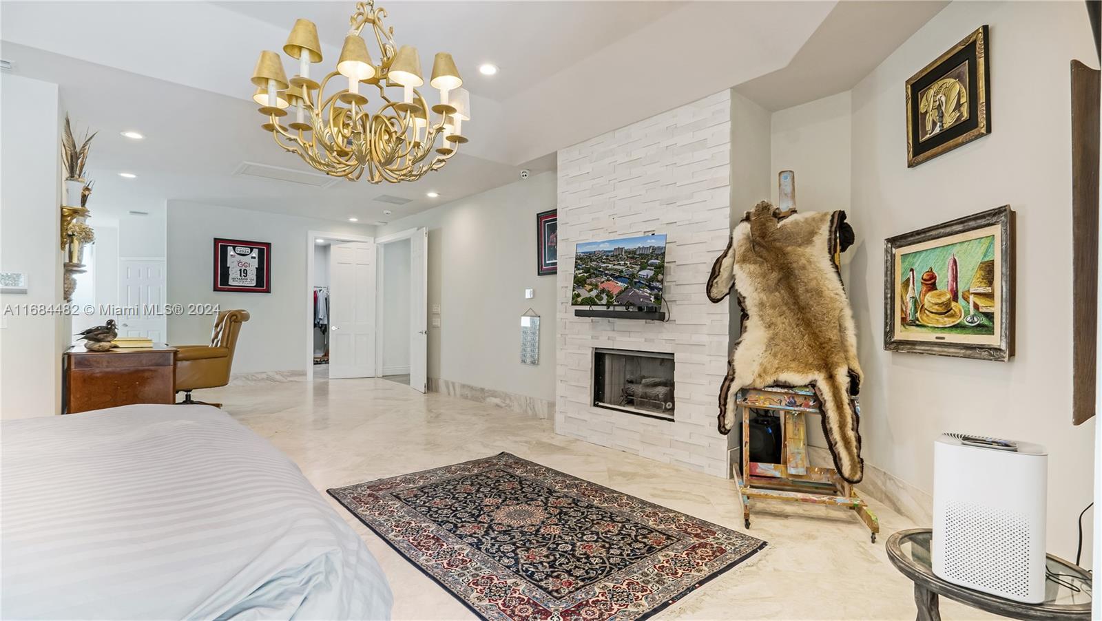 PELICAN ISLE - Residential