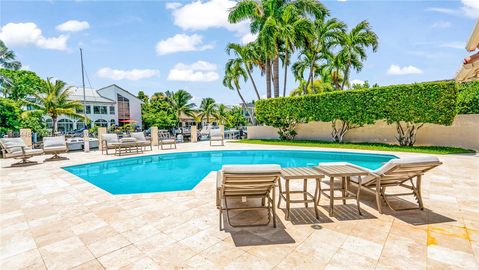 PELICAN ISLE - Residential