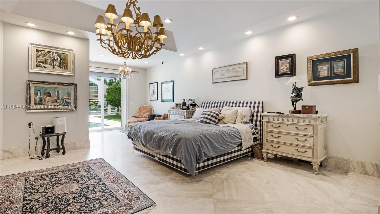 PELICAN ISLE - Residential