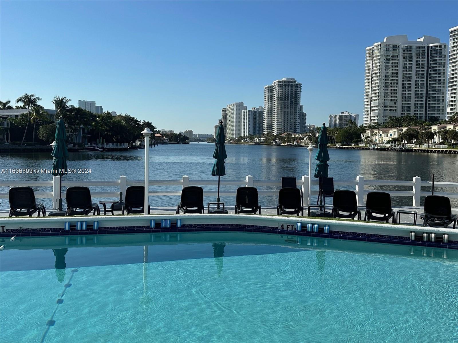 3209 S Ocean Dr 4M, Hallandale Beach, Broward County, Florida - 1 Bedrooms  
1 Bathrooms - 