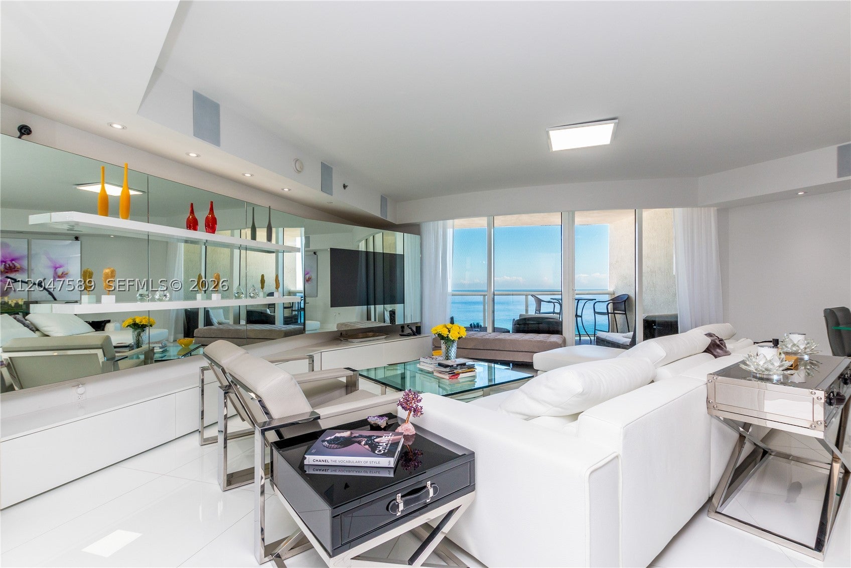 17201 Collins Ave 1807