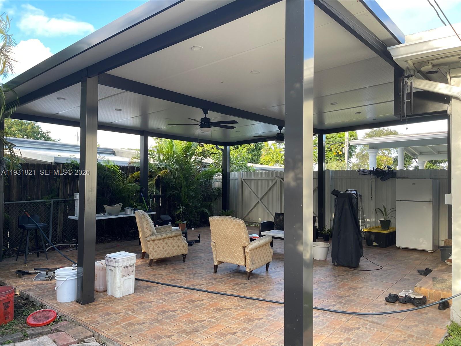 WESTWOOD LAKE 10TH ADDN - Residential Lease