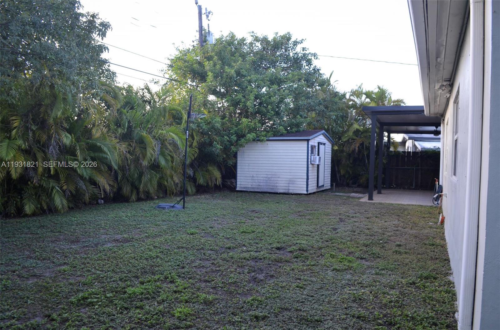 WESTWOOD LAKE 10TH ADDN - Residential Lease