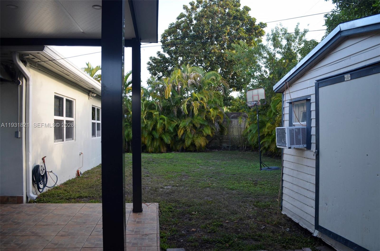 WESTWOOD LAKE 10TH ADDN - Residential Lease