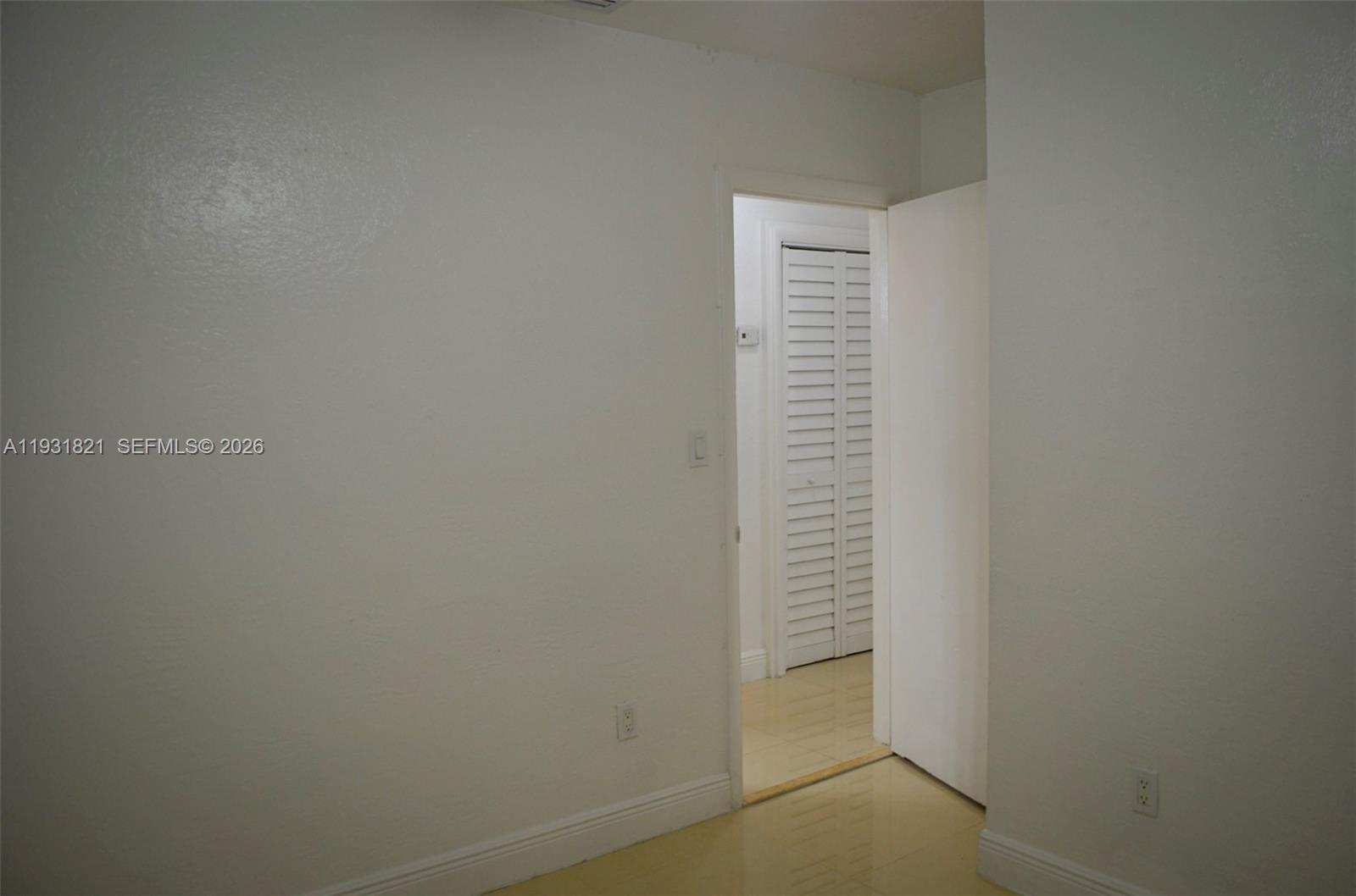 WESTWOOD LAKE 10TH ADDN - Residential Lease