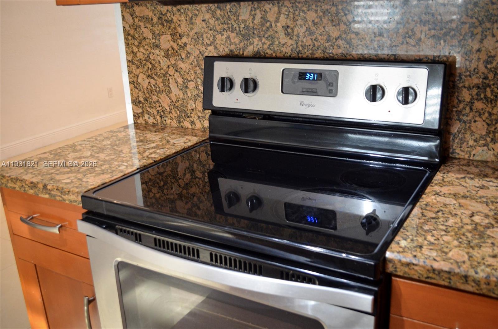 WESTWOOD LAKE 10TH ADDN - Residential Lease