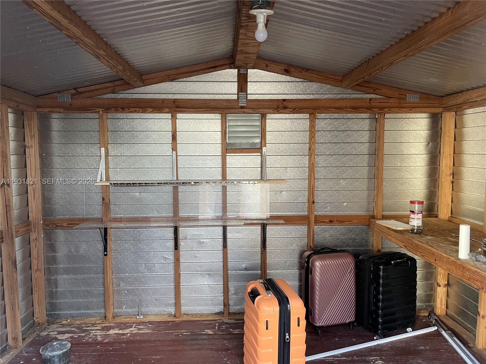 WESTWOOD LAKE 10TH ADDN - Residential Lease