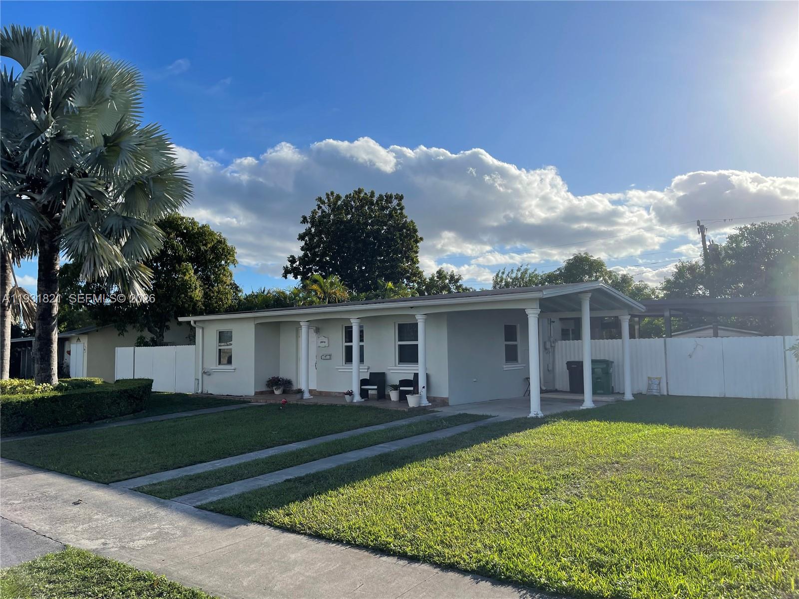 WESTWOOD LAKE 10TH ADDN - Residential Lease