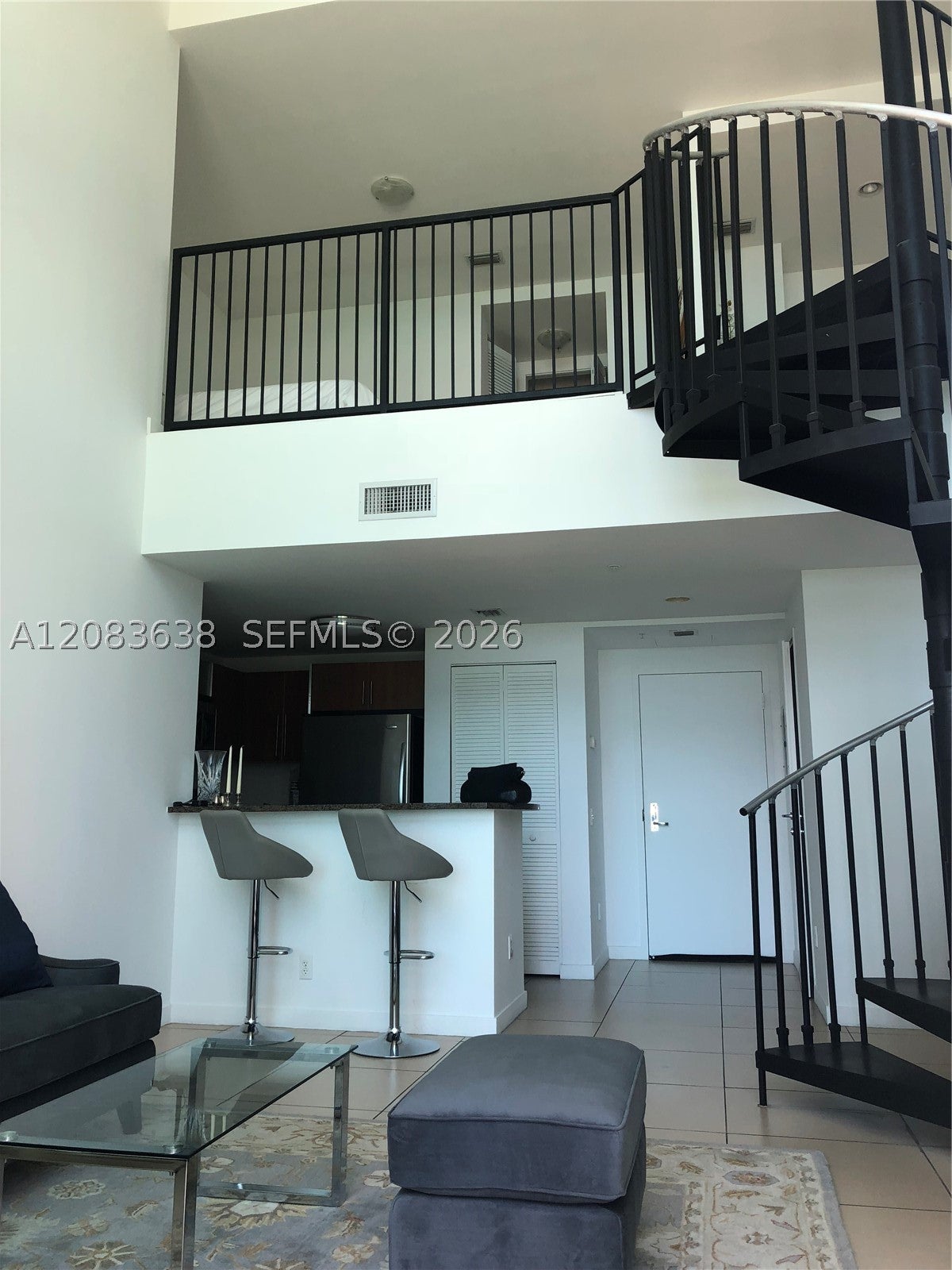 300 S Biscayne Blvd L-608