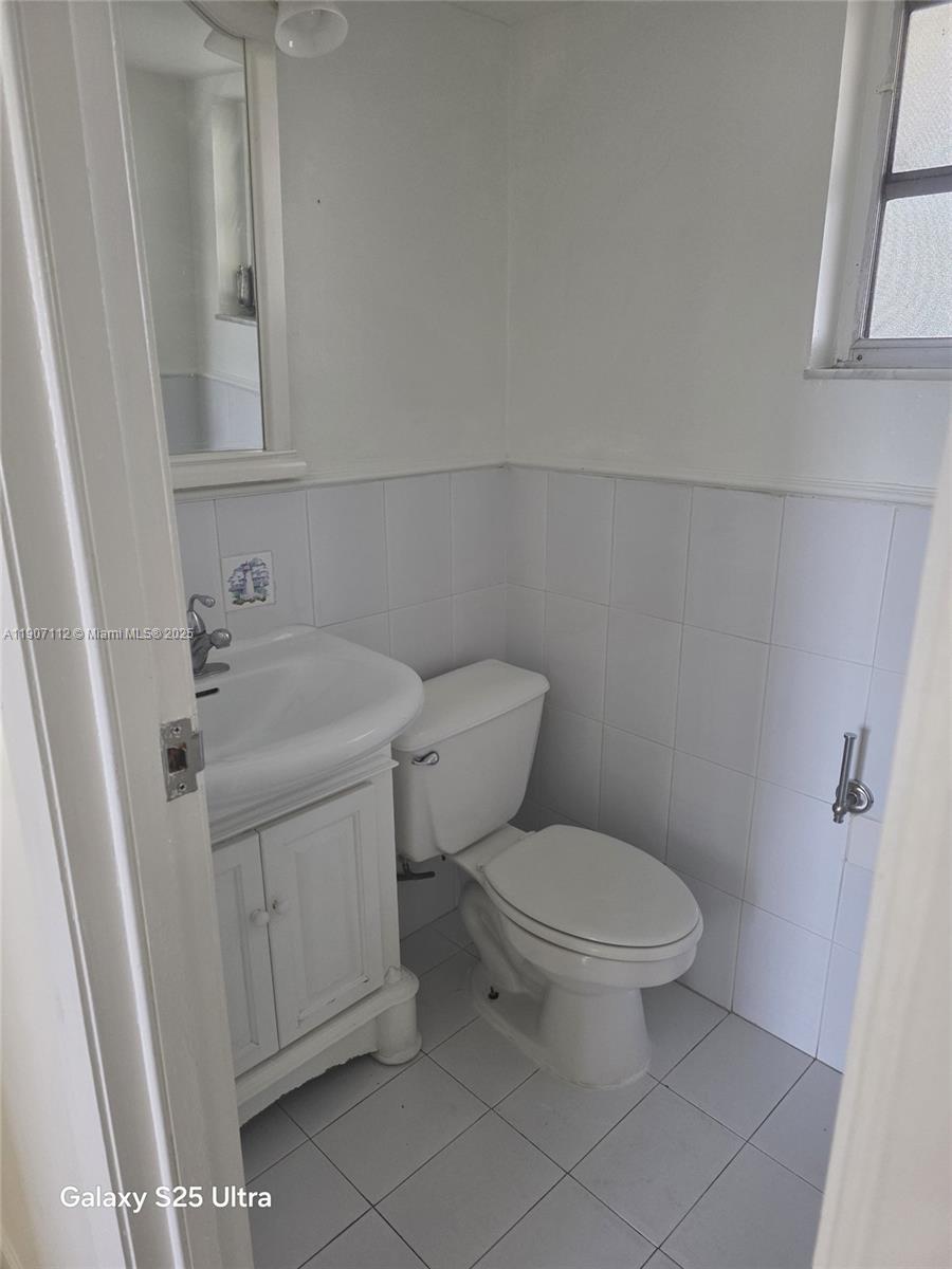 THE GREENS CONDO - Residential