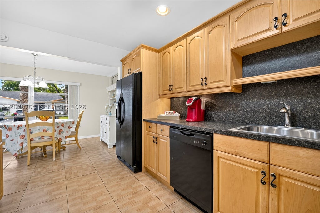 Photo of 1055 NW 83rd Ave #C47, Plantation, FL 33322 (MLS # A12070704)