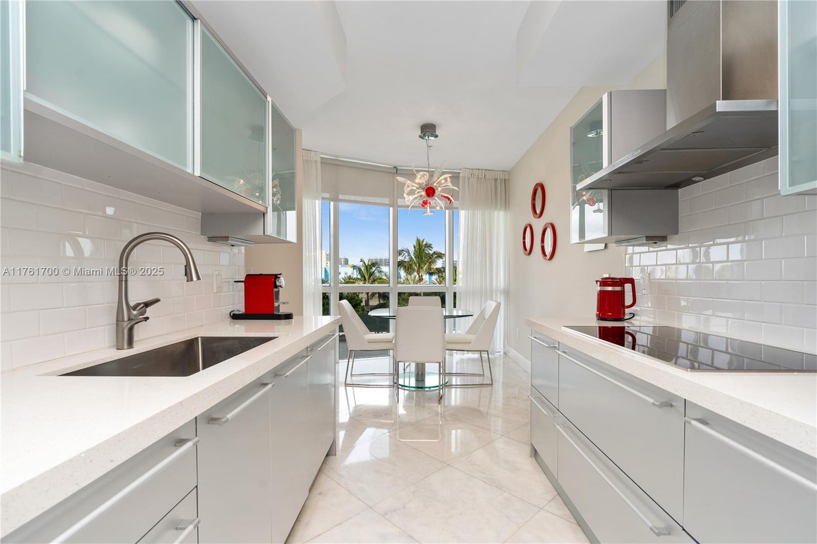 TRUMP ROYALE CONDO - Residential