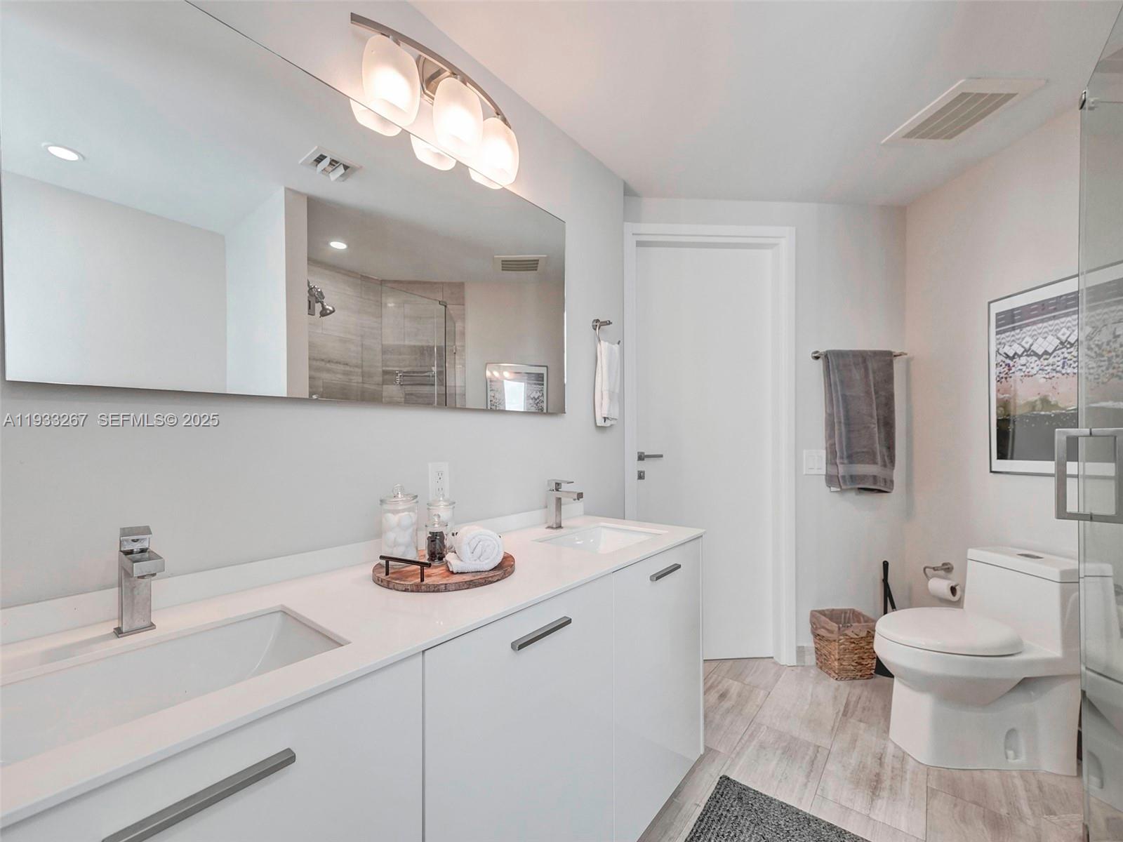 BRICKELLHOUSE CONDO - Residential Lease