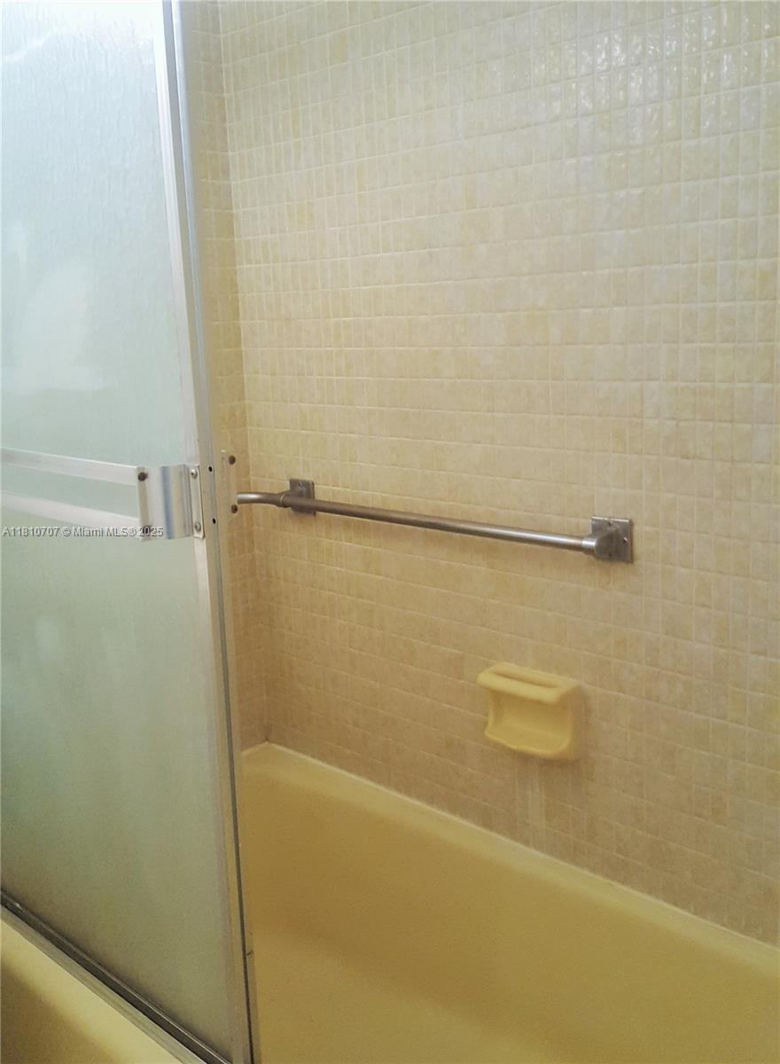 STAR LAKES ESTATES NO 3 C - Residential