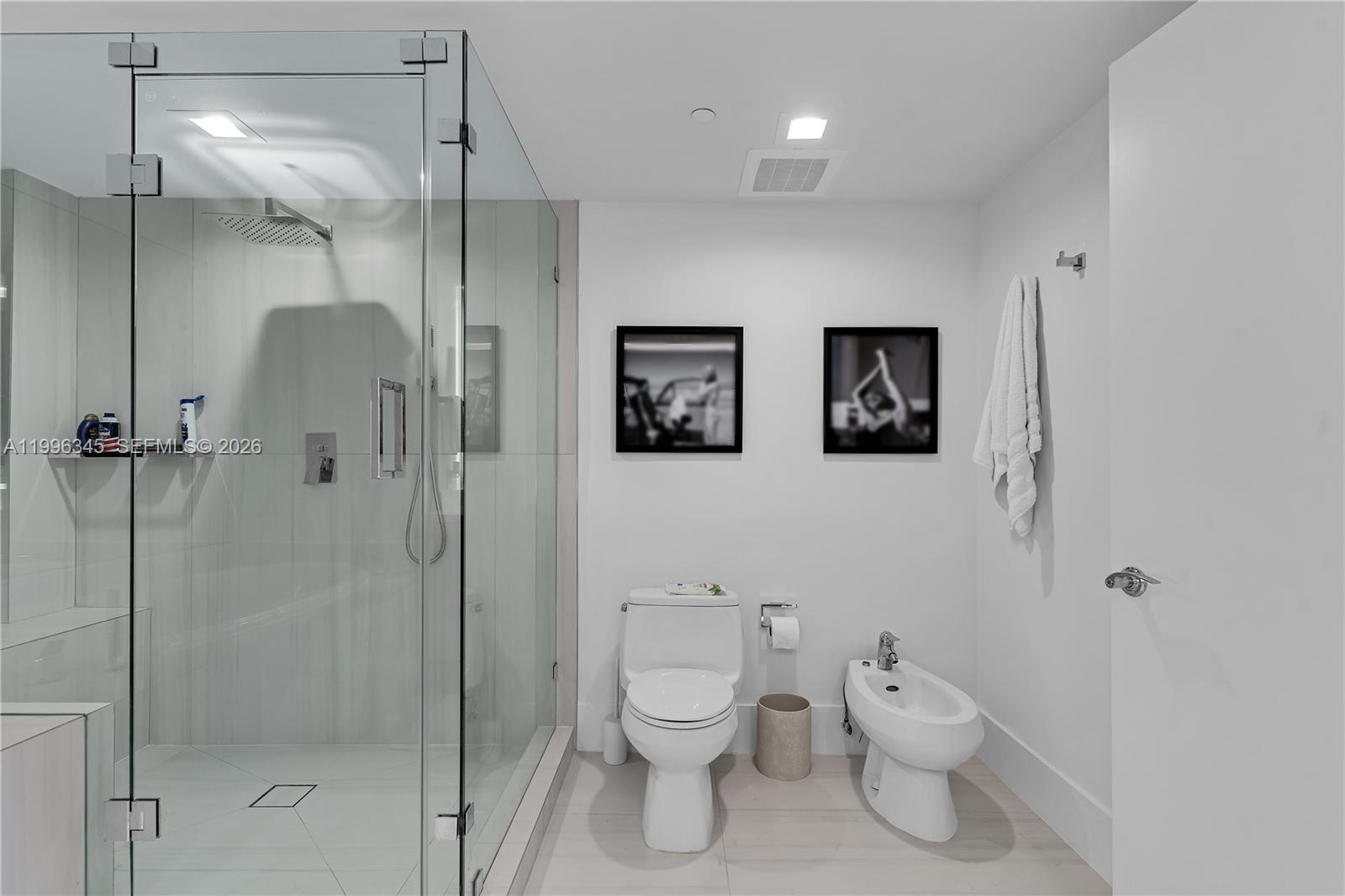 BEACH CLUB TWO CONDO - Residential Lease