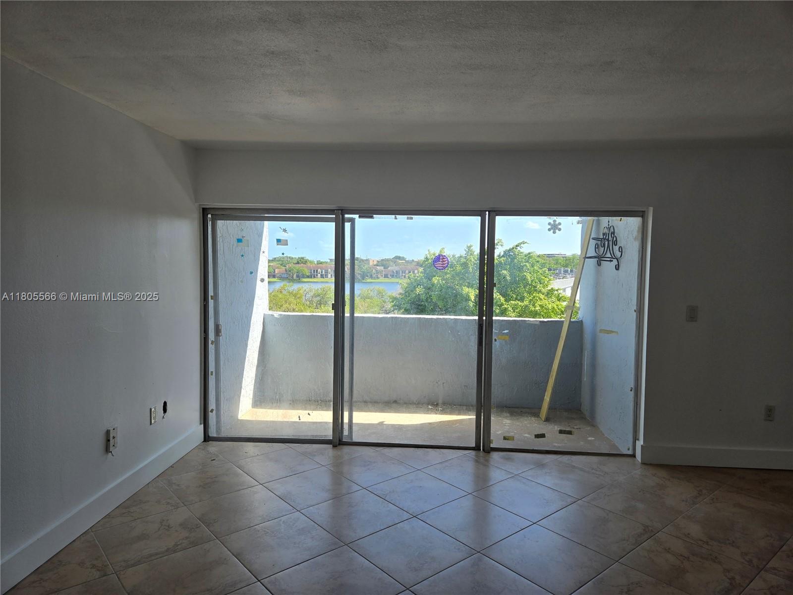 9375 Fontainebleau Blvd L433