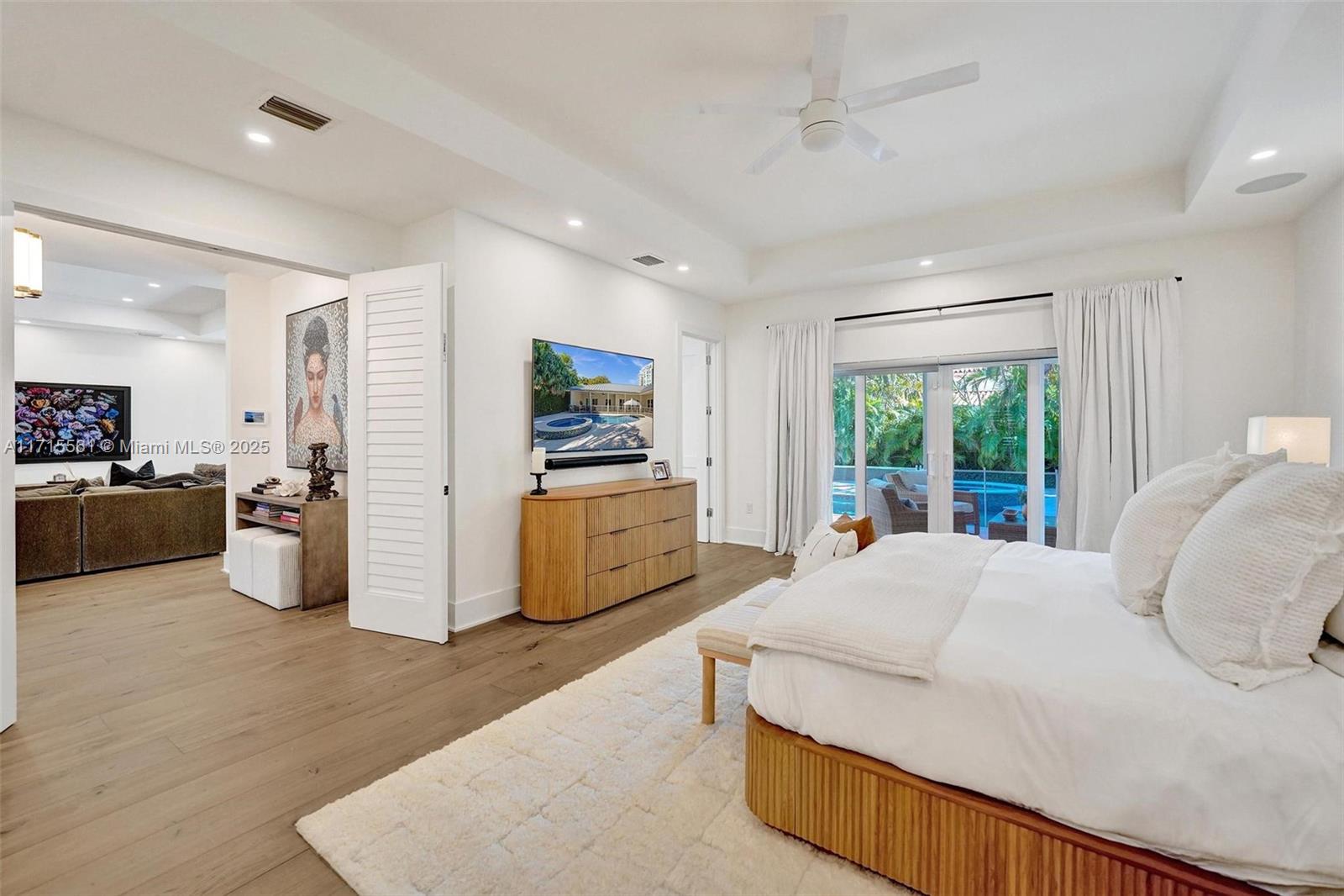 HARBOR BEACH - Residential