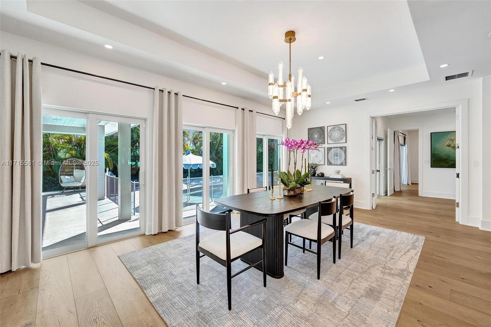 HARBOR BEACH - Residential