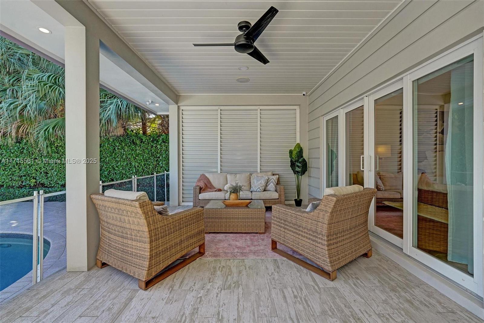 HARBOR BEACH - Residential