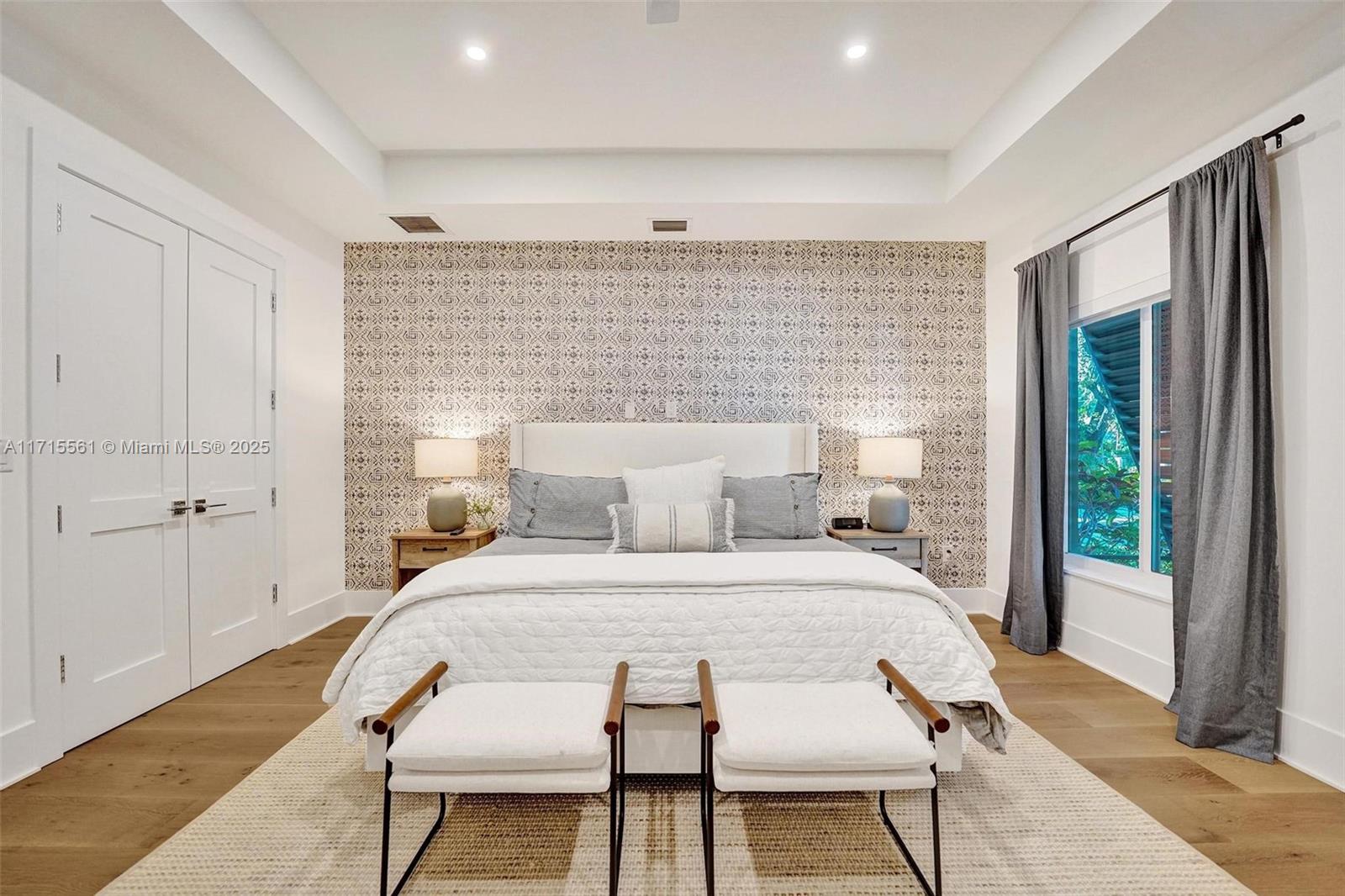 HARBOR BEACH - Residential