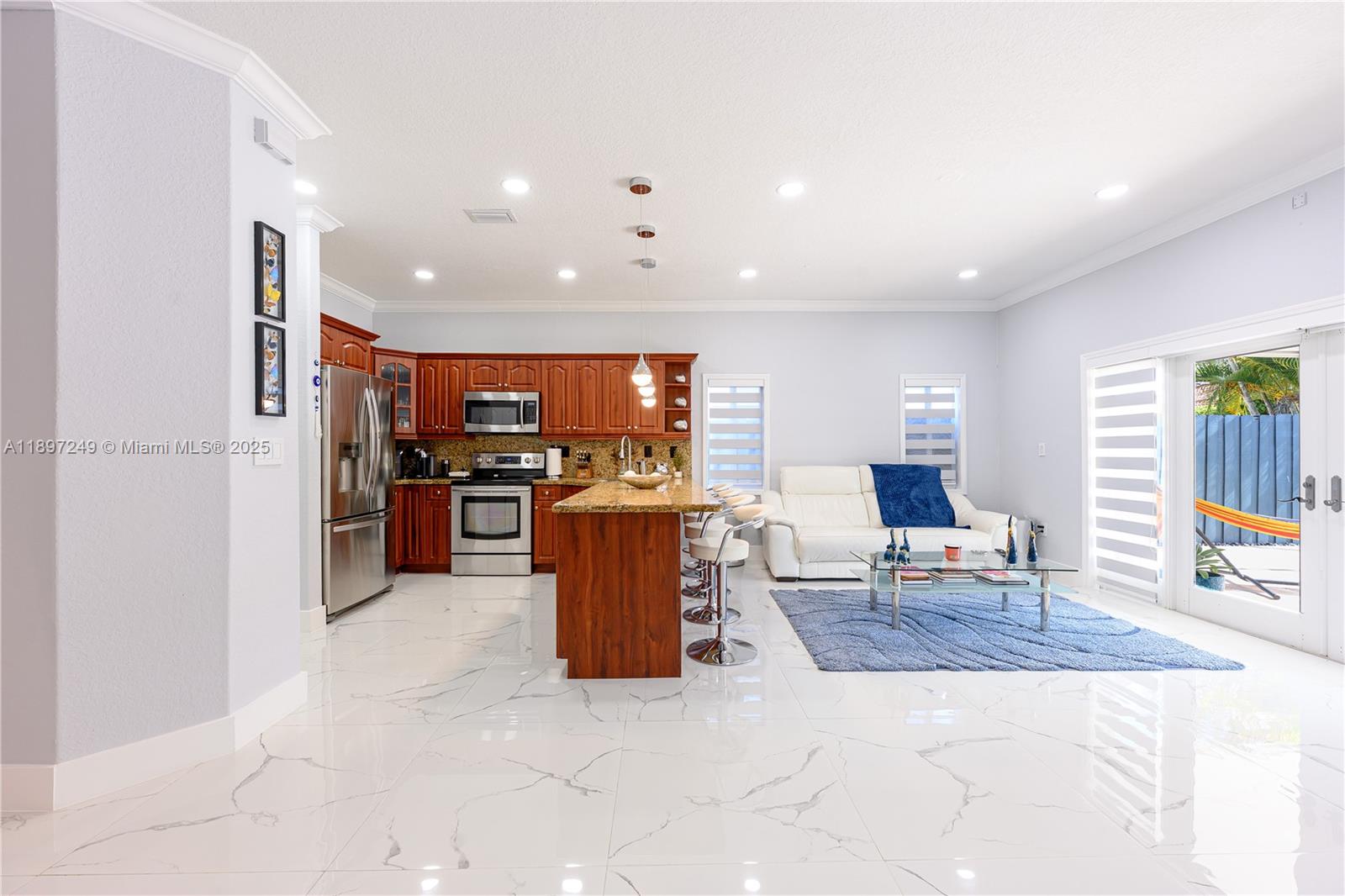 FC SUB - Residential Lease