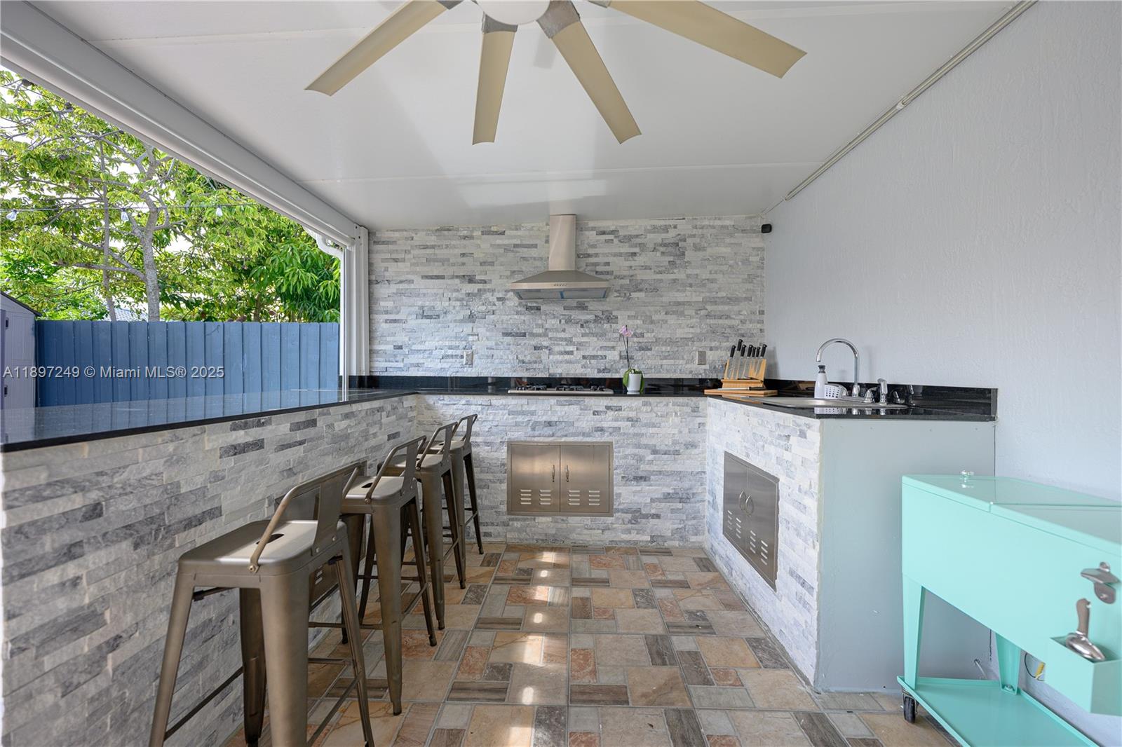 FC SUB - Residential Lease