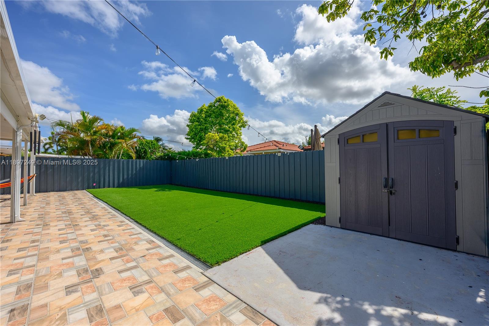 FC SUB - Residential Lease