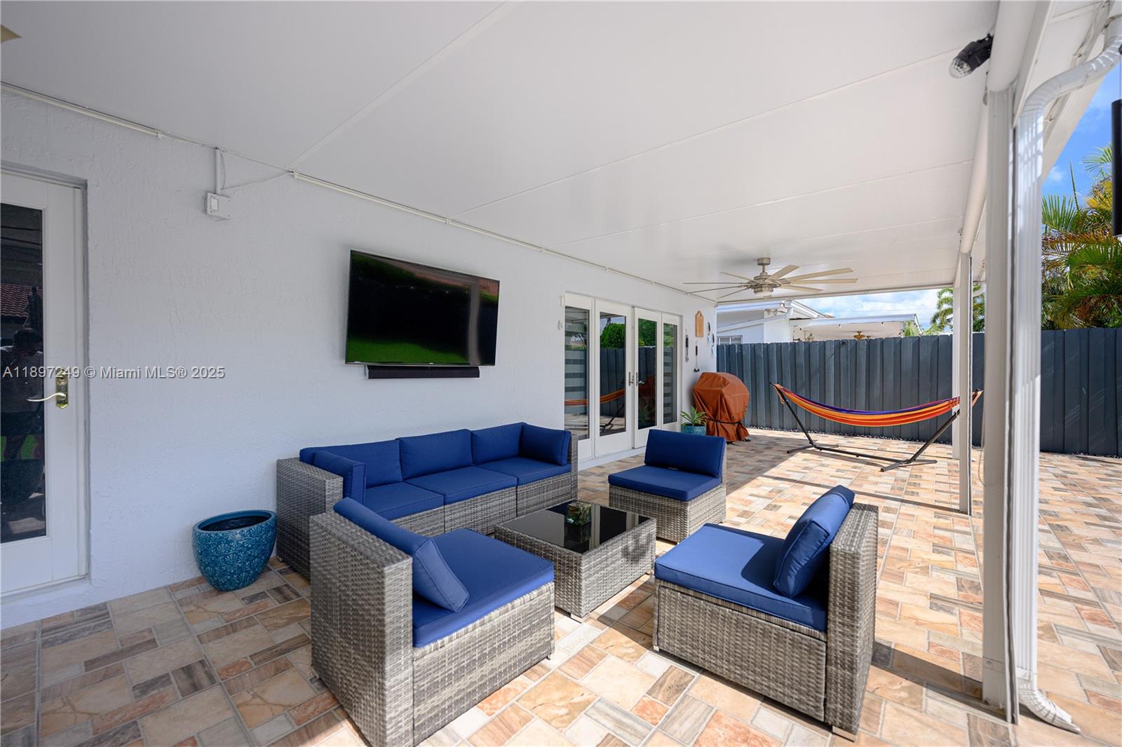 FC SUB - Residential Lease