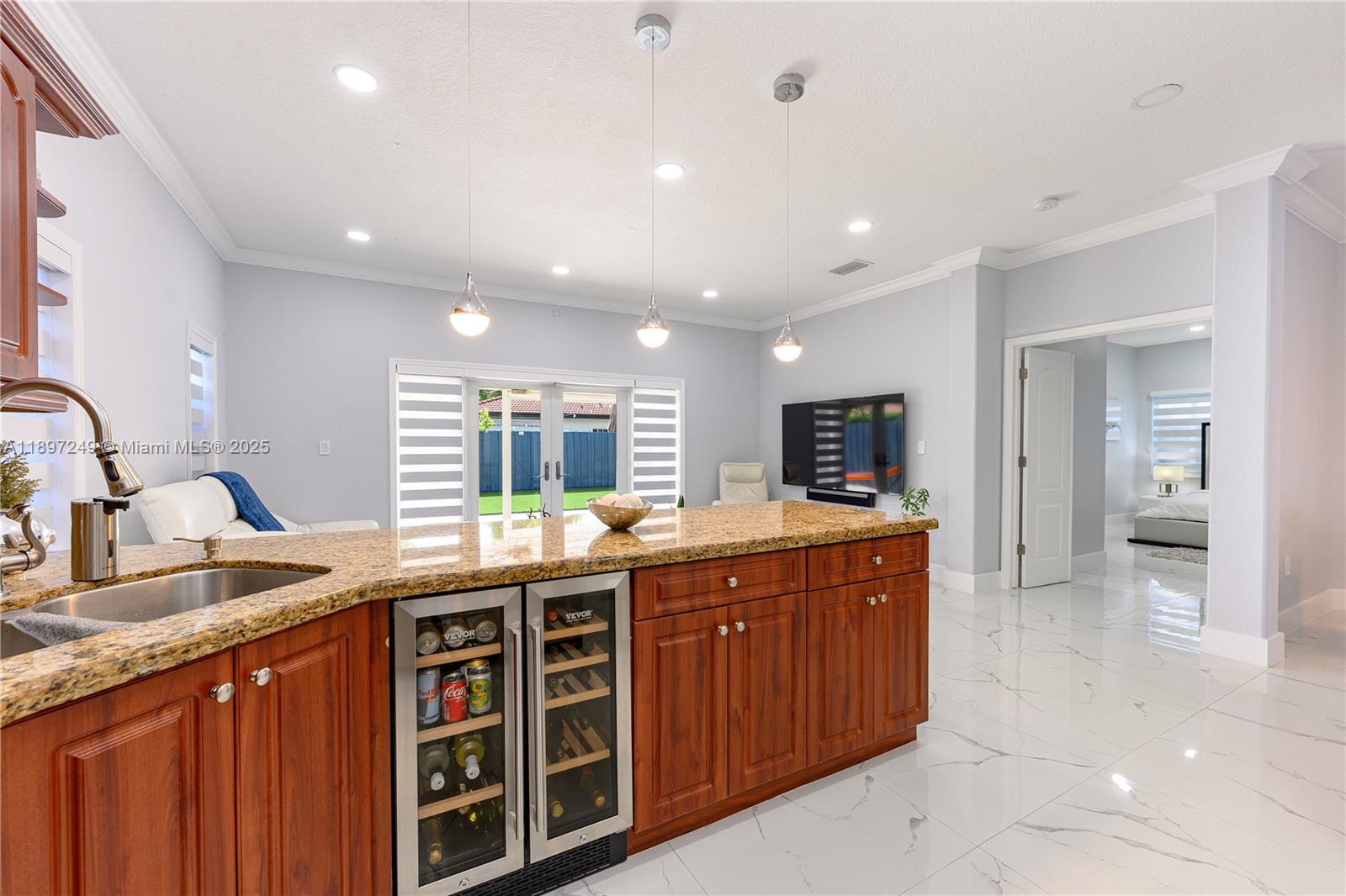 FC SUB - Residential Lease